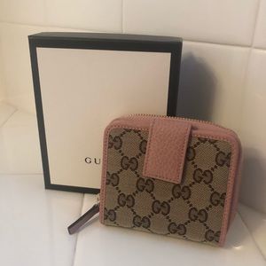 Gucci canvas leather Pink wallet